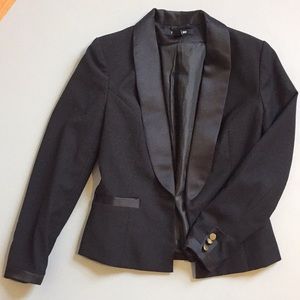 Black Forever 21 blazer with satin details